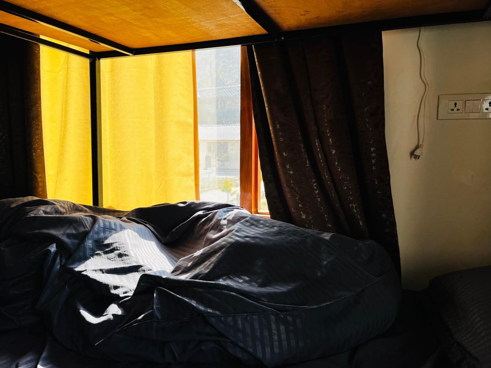 Hotel Adinova Kasol Esterno foto