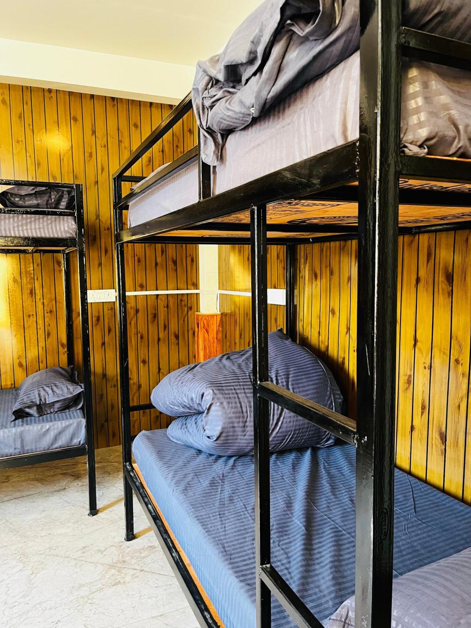 Hotel Adinova Kasol Esterno foto