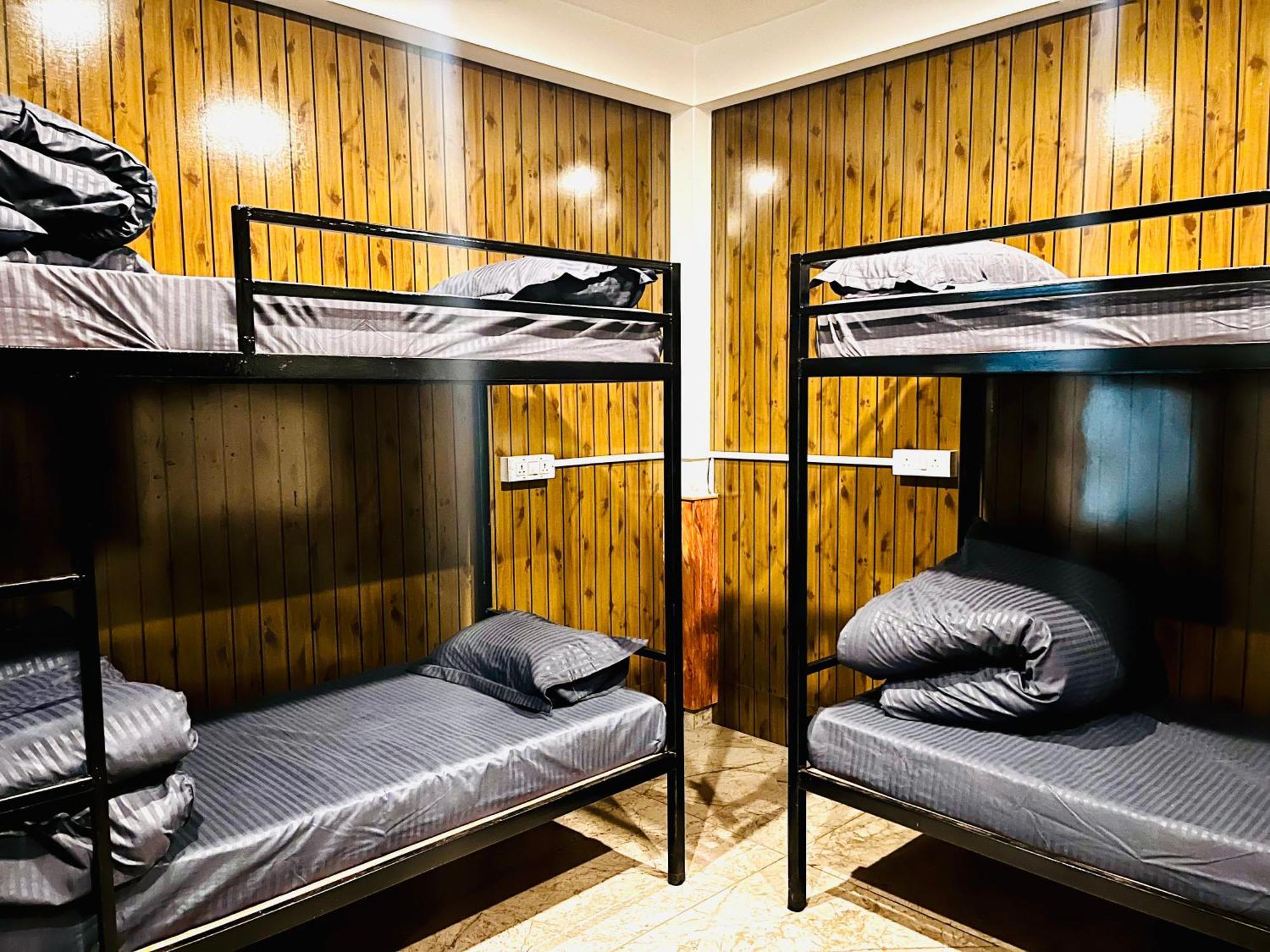 Hotel Adinova Kasol Esterno foto